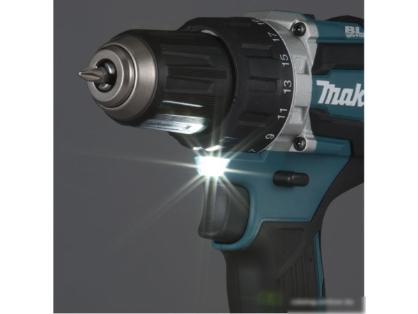 Дрель-шуруповерт Makita DDF484Z