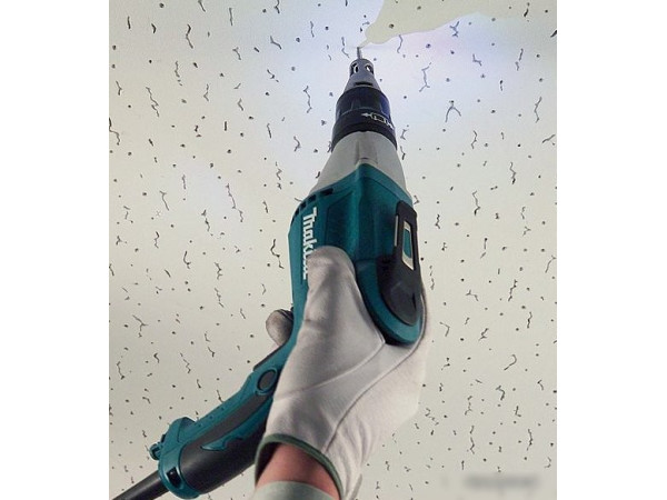 Винтоверт Makita FS2300