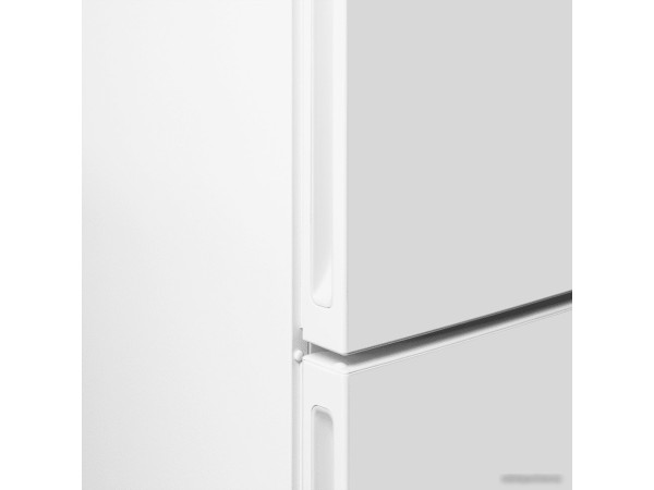 Холодильник MAUNFELD MFF200NFWE