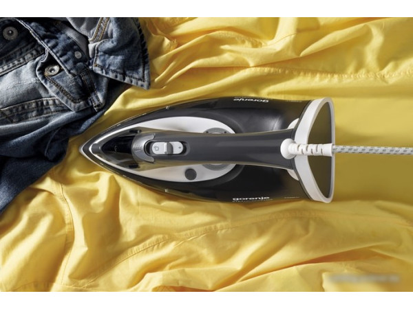 Утюг Gorenje SIH2200DGT