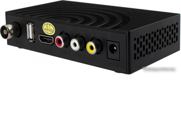 Приемник цифрового ТВ StarWind CT-220