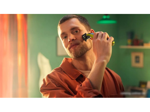 Триммер для бороды и усов Philips OneBlade Face QP2724/20