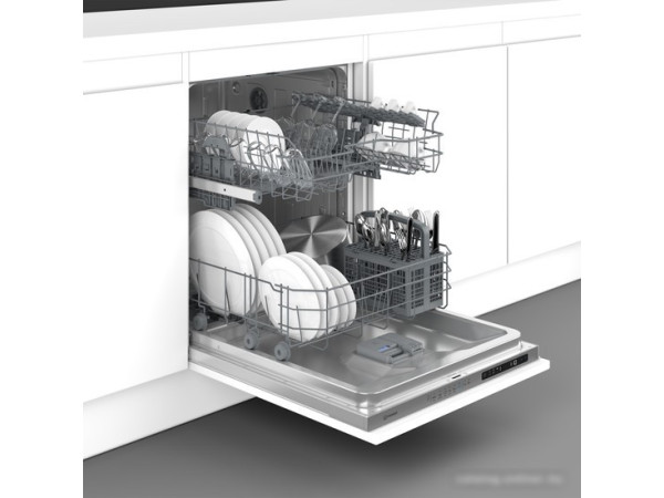 Встраиваемая посудомоечная машина Indesit DI 4C68 AE