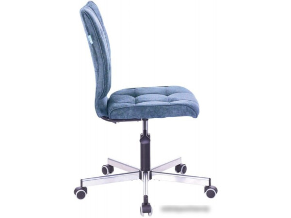 Офисный стул Бюрократ CH-330M/LT-27 (темно-синий)
