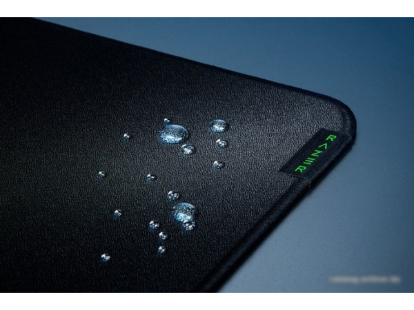 Коврик для мыши Razer Strider Large