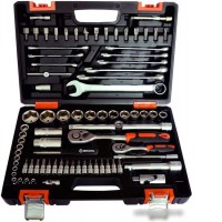 Универсальный набор инструментов Вихрь 73/6/7/3 (82 предмета)