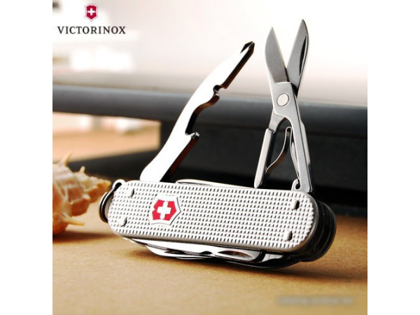Туристический нож Victorinox MiniChamp Alox