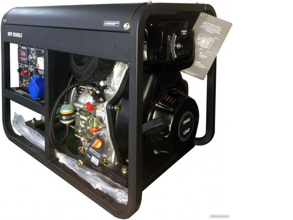 Дизельный генератор Hyundai DHY 8500LE