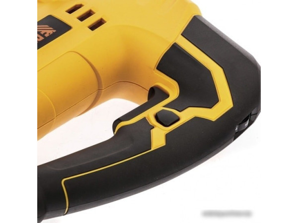 Электролобзик Denzel JS-80