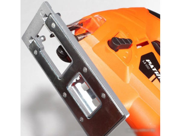 Электролобзик Patriot LS 650