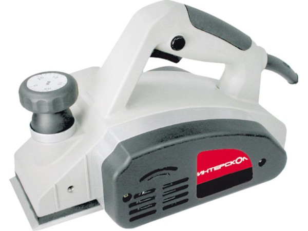 Рубанок Интерскол Р-82/710