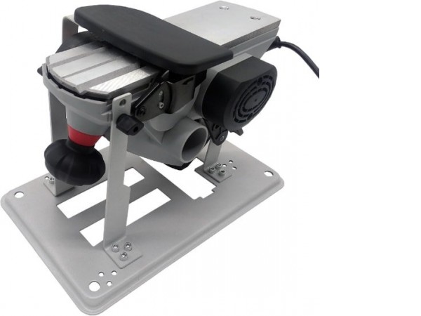 Рубанок Ресанта Р-82СТ