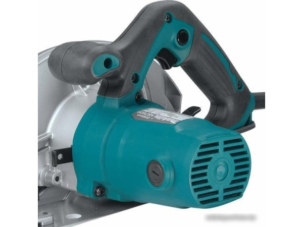 Дисковая пила Makita HS7600
