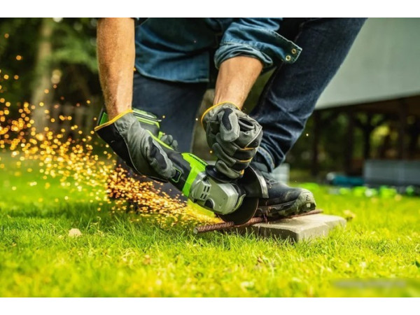 Угловая шлифмашина Greenworks GD24AGK2 3200207UA (с 1-им АКБ 2 Ач)