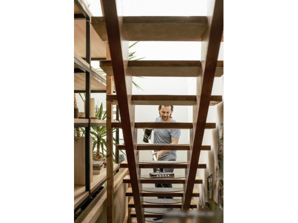 Пылесос Karcher VC 6 Cordless ourFamily Pet 1.198-673.0