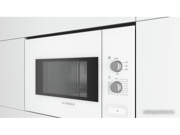 Микроволновая печь Bosch BFL520MW0
