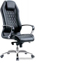 Кресло Бюрократ Aura (черный)