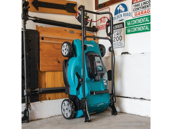 Газонокосилка Makita DLM538CT2 (с 2-мя АКБ)