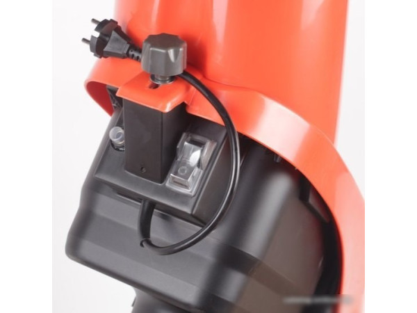 Садовый измельчитель Patriot PT SE24