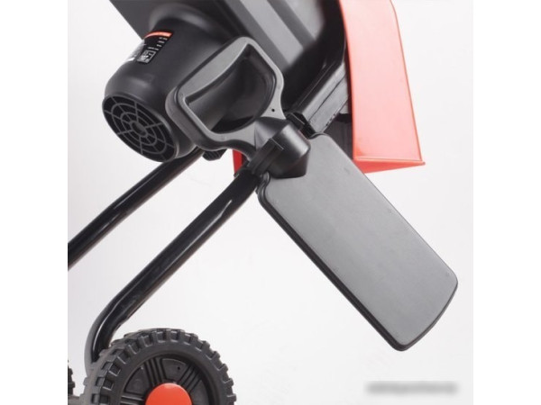 Садовый измельчитель Patriot PT SE24