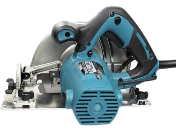 Дисковая пила Makita HS7601