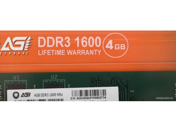 Оперативная память AGI UD128 4ГБ DDR3 1600 МГц AGI160004UD128