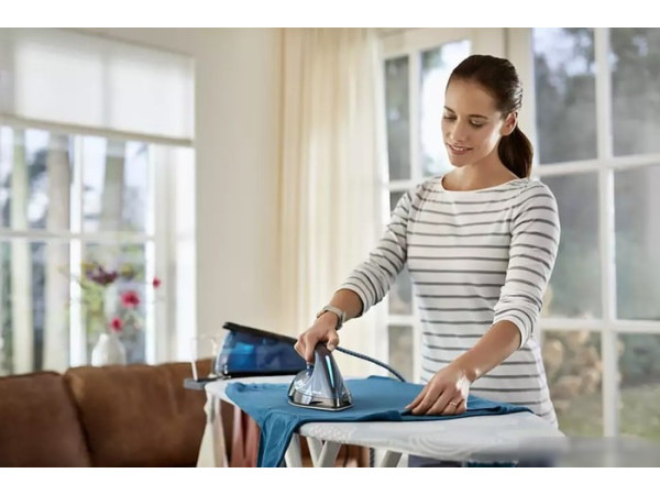 Утюг Philips PerfectCare Compact GC7846/80