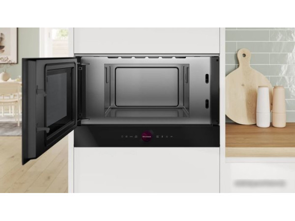 Микроволновая печь Bosch Serie 8 BFL7221B1