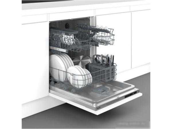 Встраиваемая посудомоечная машина Hotpoint-Ariston HI 4C66