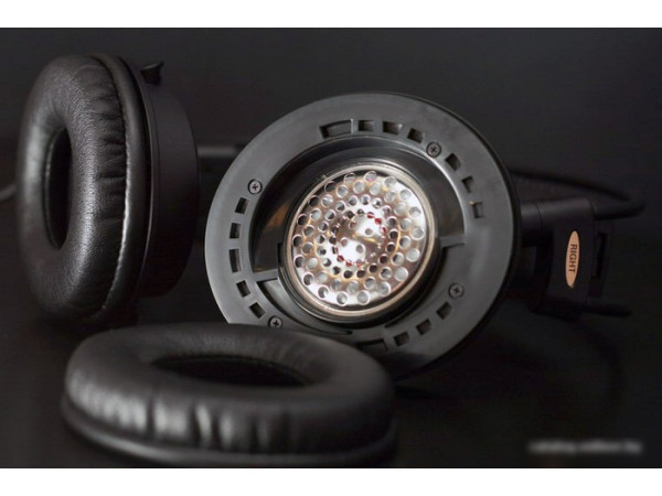 Наушники Audio-Technica ATH-AVC500