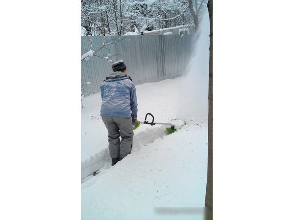 Снегоуборщик Greenworks GD40SSK2 (с АКБ 2000 mAh)