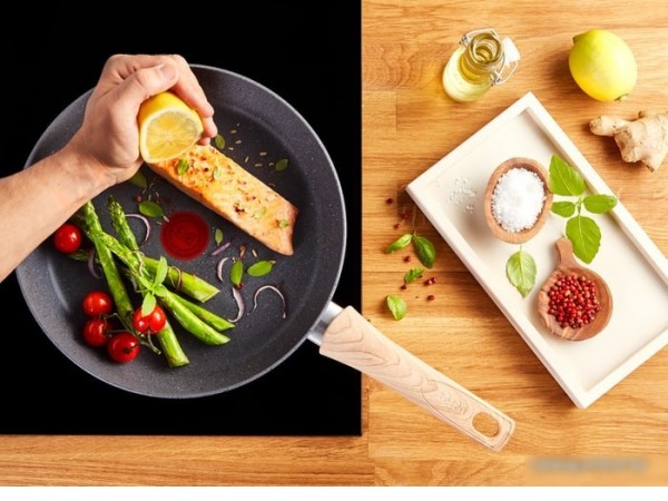 Сковорода Tefal Natural Force G2660472