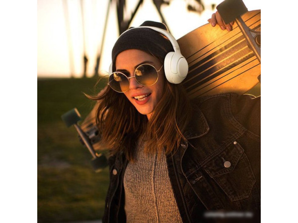 Наушники QCY H3 (белый)