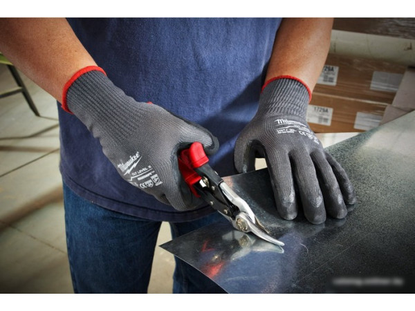 Нитриловые перчатки Milwaukee Cut level 5/E 8/M 4932471424