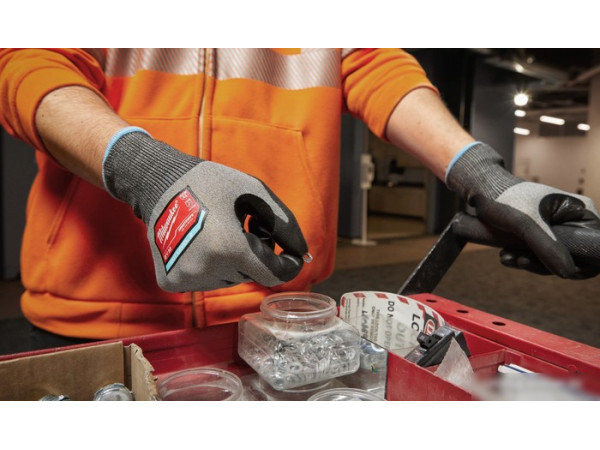 Искусственная кожа Milwaukee Hi-Dex 2/B 9/L 4932480493