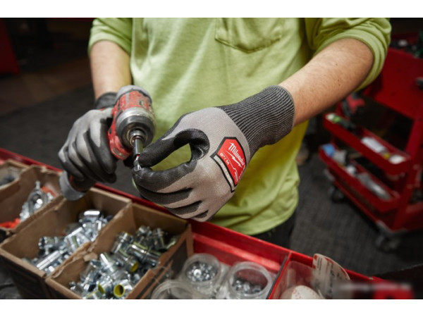 Искусственная кожа Milwaukee Hi-Dex 4/D 10/XL 4932480504