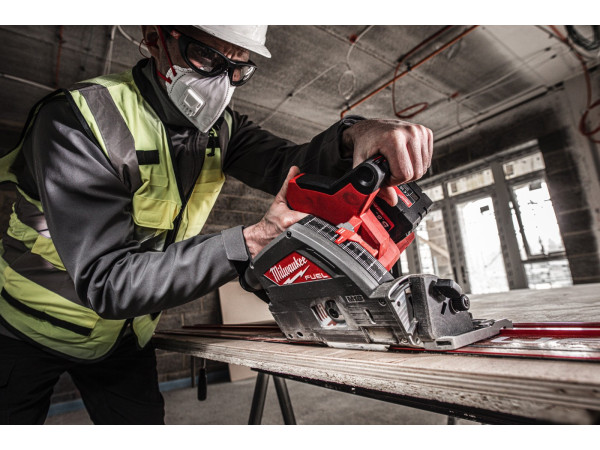 Дисковая погружная Milwaukee M18 FPS55-552P Fuel 4933478778 (с 2-мя АКБ, кейс)