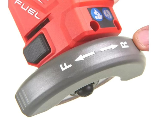 Монтажная (отрезная) пила Milwaukee M12 FCOT-422X Fuel 4933464619 (с 2-мя АКБ, кейс)