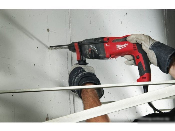 Перфоратор Milwaukee PFH 26 4933428230