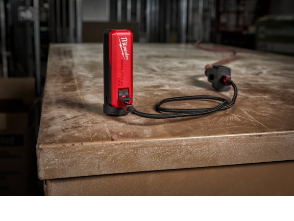 Внешний аккумулятор Milwaukee L4 PPS 3000mAh 4932493335 (красный)