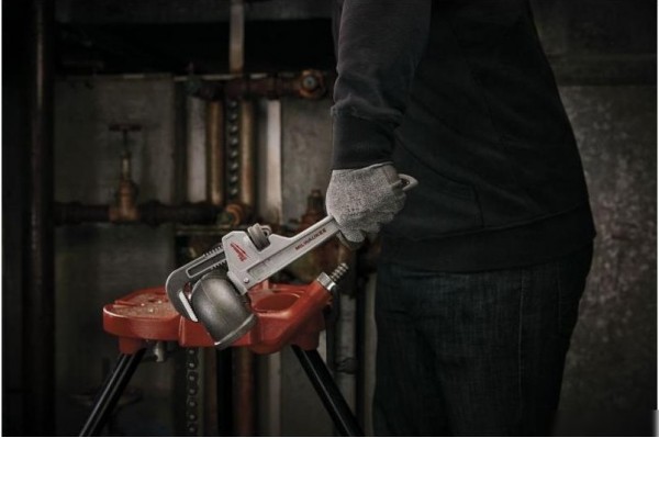 Ключ трубный Milwaukee 48227212