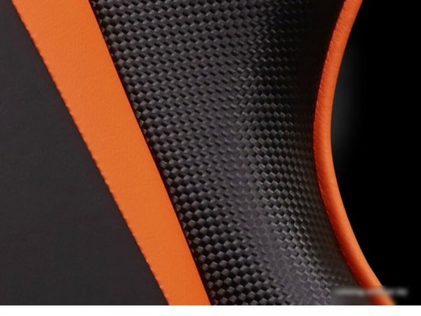 Кресло Gigabyte GP-AGC300 V2 (черный/оранжевый)