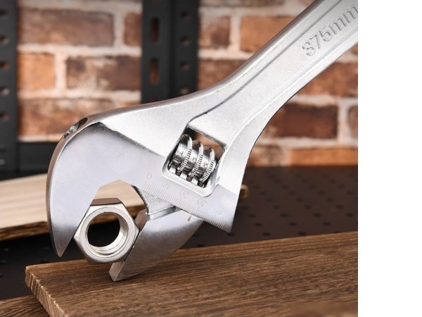 Ключ разводной Deli DL015A