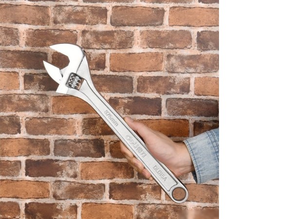 Ключ разводной Deli DL015A