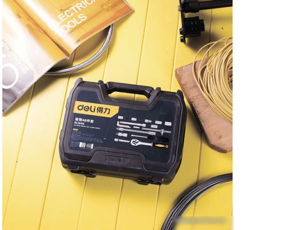 Набор трещотка с головками и битами Deli DL1046 (46 предметов)