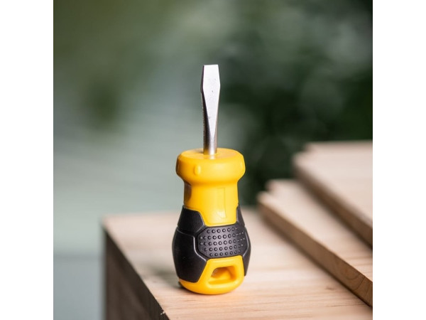 Отвертка Deli DL6360381