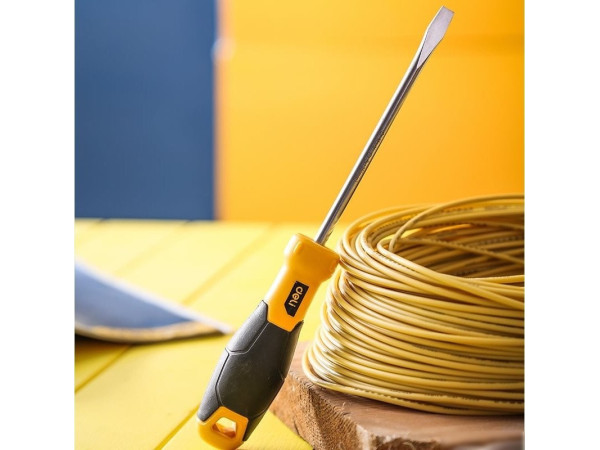 Отвертка Deli DL6361501