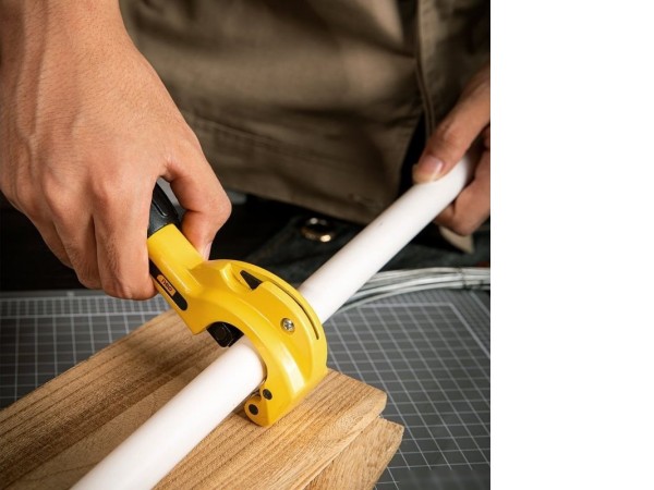 Труборез Deli DL2504