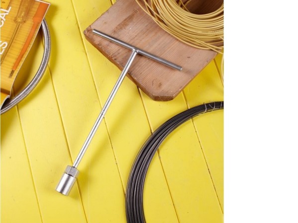 Ключ торцевой Deli DL19