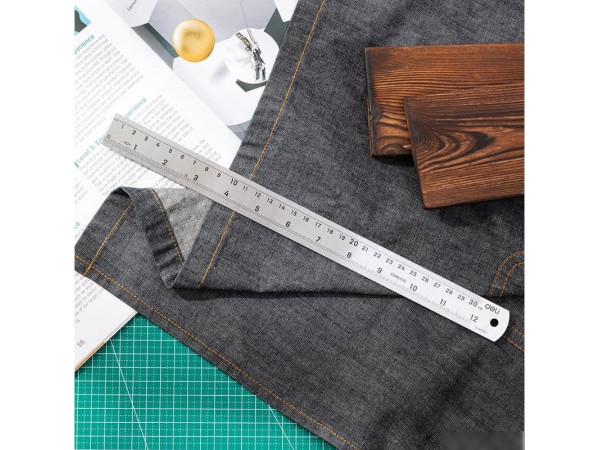 Линейка Deli DL8030Y